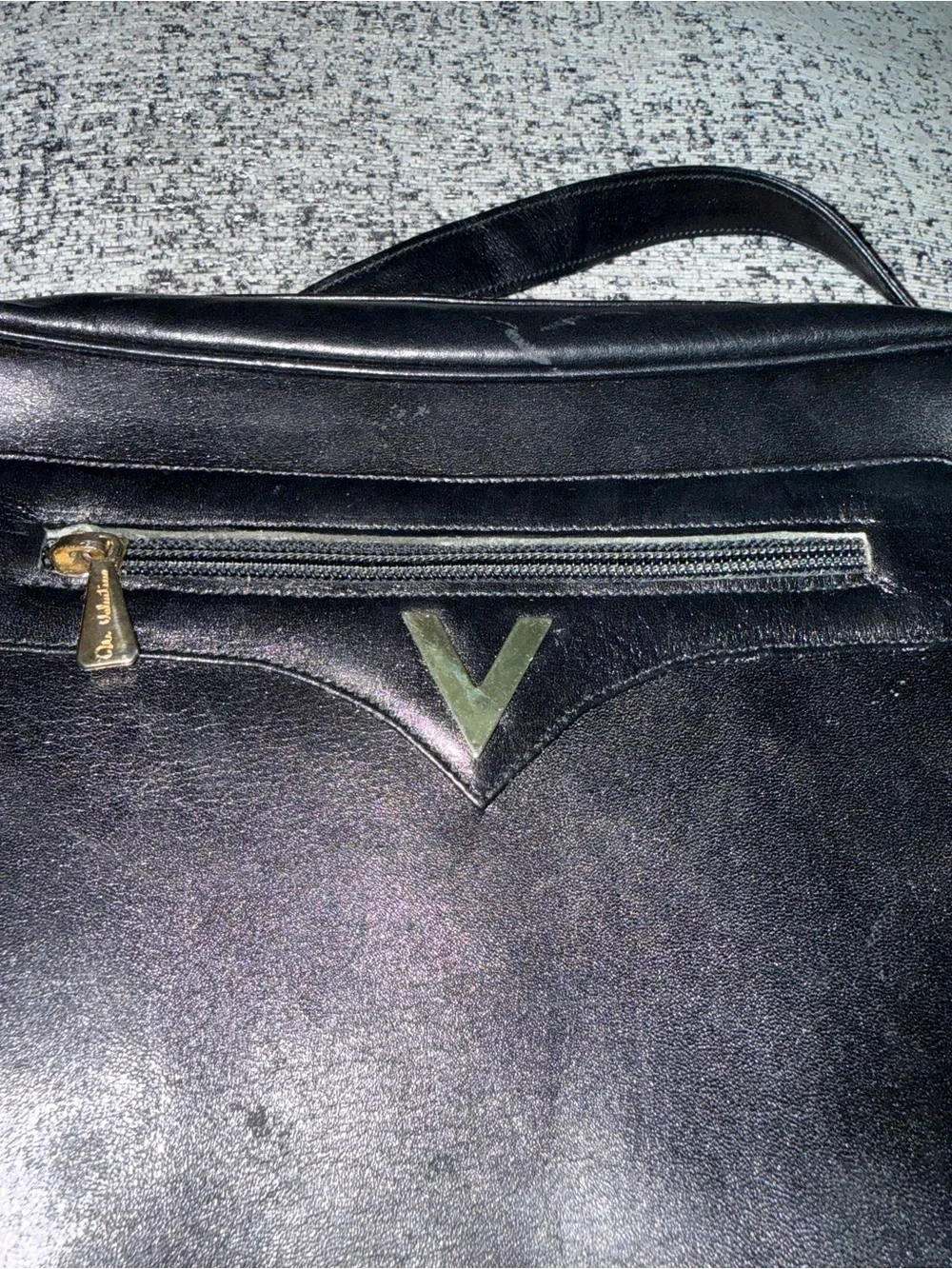 Mario Valentino black leather shoulder bag w/ pouch